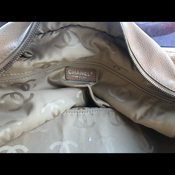 Chanel perfect for Fall!!! Tan/ yellow with lime green on edges - Picture 5 of 16